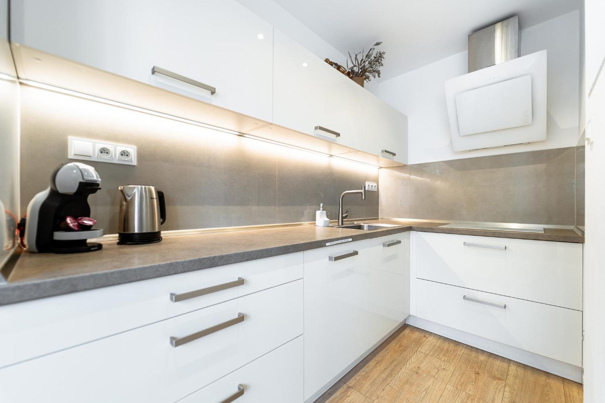 Ah Park Angelinum Apartment Kosice Luaran gambar